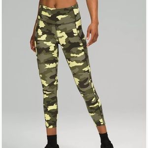 Lululemon Fast and Free High-Rise Crop 23" Sz 6 Camo Green
